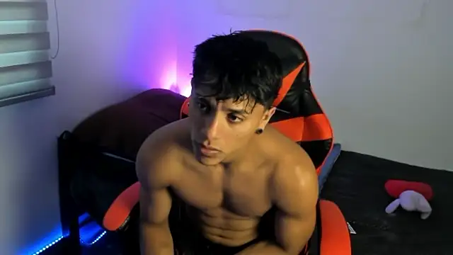 ZYZZ1312 online show from June 2026 08:47:02 PM