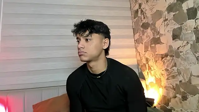 Snapshot of ZYZZ1312 chatting on February 2026 01:51:01 AM ZYZZ1312 online show from February 2026 01:51:01 AM