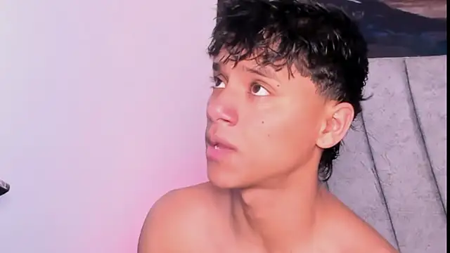 Snapshot of ZYZZ1312 chatting on January 2026 05:38:02 PM ZYZZ1312 online show from January 2026 05:38:02 PM