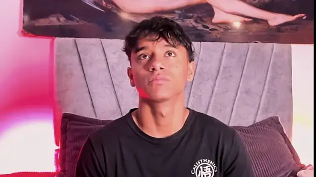 Snapshot of ZYZZ1312 chatting on October 2025 04:51:01 PM ZYZZ1312 online show from October 2025 04:51:01 PM