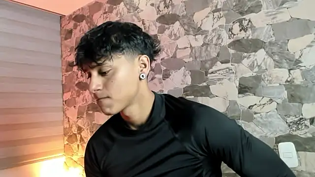 ZYZZ1312 online show from March 2026 03:20:02 AM