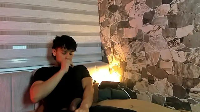 Snapshot of ZYZZ1312 chatting on March 2026 05:59:02 AM ZYZZ1312 online show from March 2026 05:59:02 AM