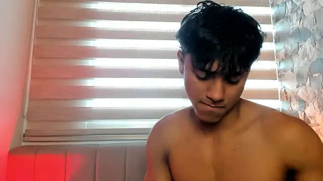 ZYZZ1312 online show from March 2026 08:47:01 PM