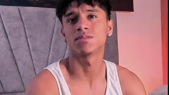 Snapshot of ZYZZ1312 chatting on December 2025 05:28:01 PM ZYZZ1312 online show from December 2025 05:28:01 PM