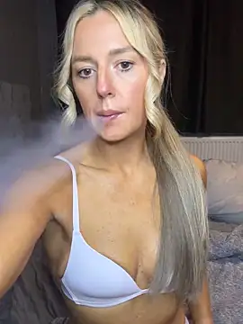 sammie-99 online show from September 2025 07:49:01 PM