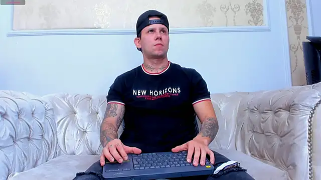 Snapshot of Scott_Clark chatting on November 2025 11:11:02 AM Scott Clark online show from November 2025 11:11:02 AM