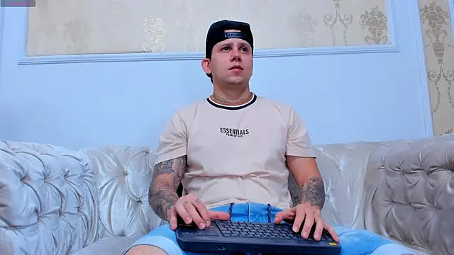 Snapshot of Scott_Clark chatting on December 2025 10:52:01 AM Scott Clark online show from December 2025 10:52:01 AM