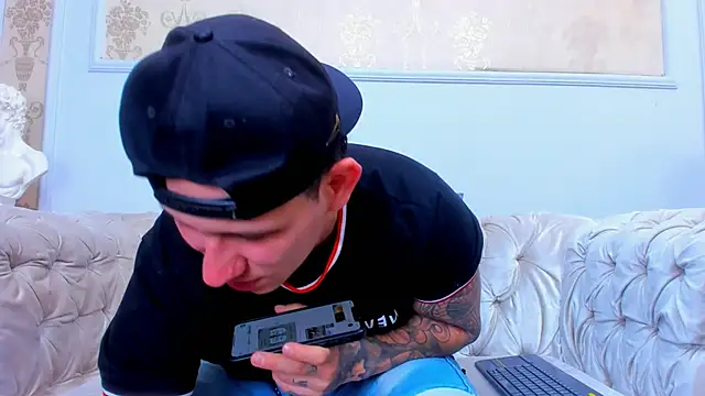 Snapshot of Scott_Clark chatting on November 2025 11:03:01 AM Scott Clark online show from November 2025 11:03:01 AM