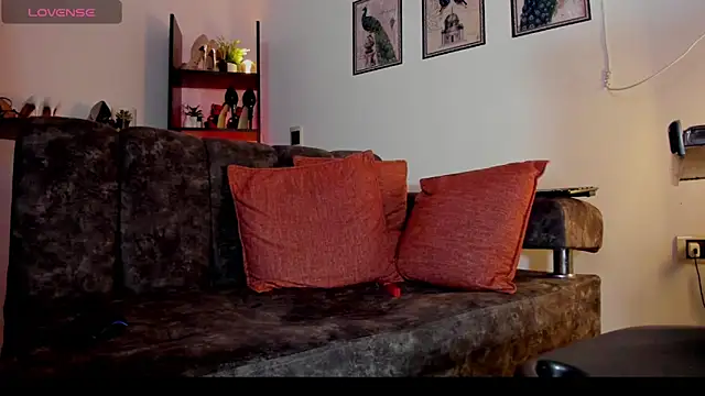 valery 14  online show from April 2026 07:07:02 PM