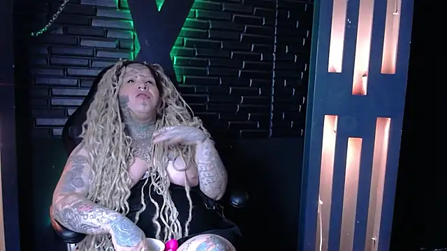 Venus Rock online show from April 2026 12:31:02 PM