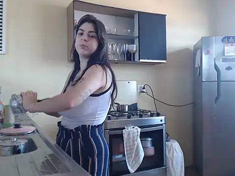 ayanahot  online show from September 2025 01:21:01 PM