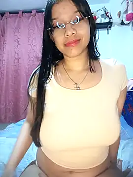 Iwarii online show from February 2026 02:53:01 AM