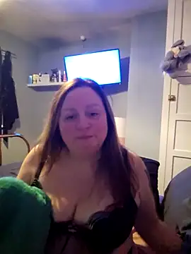 Naughtiness-but-Nice online show from November 2025 09:35:01 PM