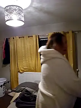 Naughtiness-but-Nice online show from February 2026 10:28:02 PM