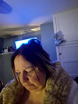 Naughtiness-but-Nice online show from October 2025 08:55:01 PM