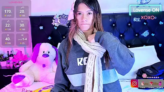 Sofiia cute  online show from April 2026 03:57:02 AM