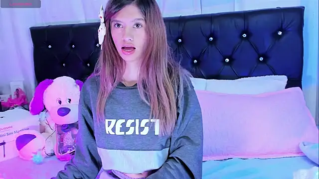 Sofiia cute  online show from February 2026 11:04:02 PM