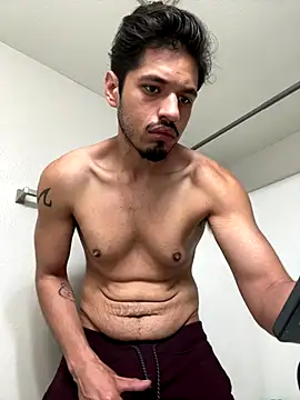 mrredcorn online show from November 2025 12:39:02 PM