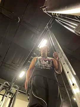 mrredcorn online show from April 2026 07:58:02 PM