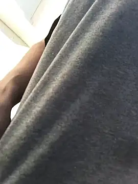 mrredcorn online show from October 2025 03:55:01 PM