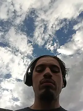 mrredcorn online show from October 2025 03:44:02 PM