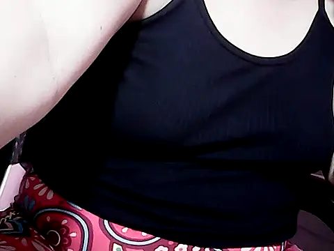 Snapshot of MistressGwennxx chatting on July 2026 10:58:01 AM MistressGwennxx online show from July 2026 10:58:01 AM