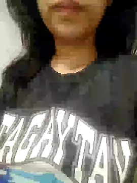 Sweet-Beerry online show from April 2026 06:18:01 AM