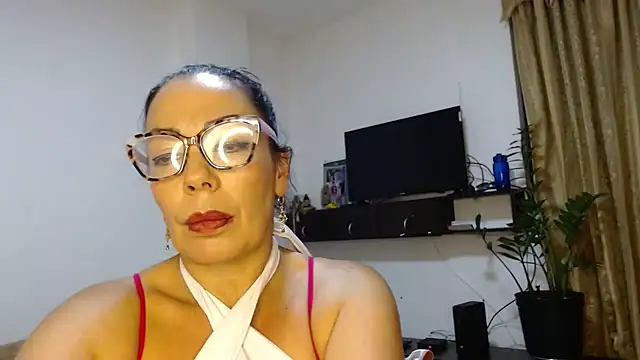 naiaratobon   online show from October 2025 07:32:02 AM