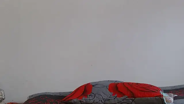 naiaratobon   online show from February 2026 06:38:01 PM