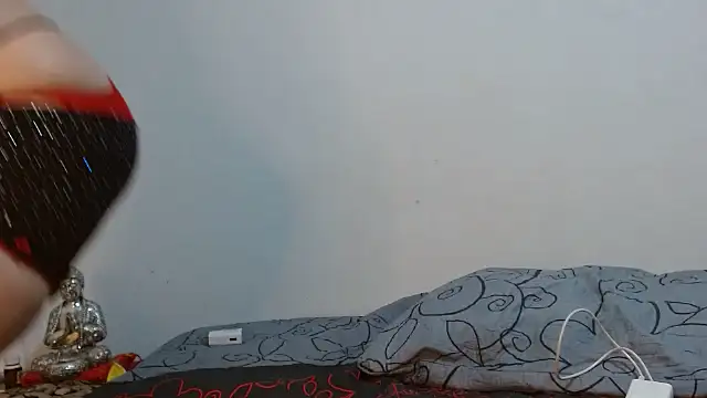 naiaratobon   online show from March 2026 05:47:01 AM