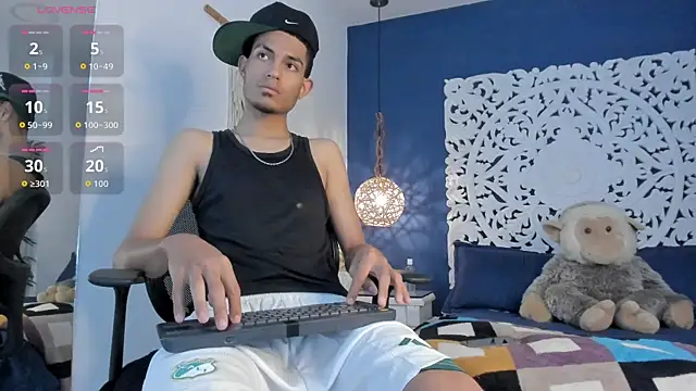 Adonis WB online show from September 2025 09:35:01 AM