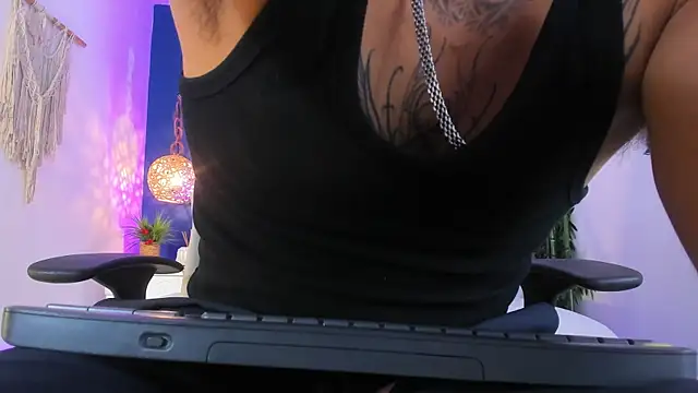 Donovan Desmond online show from February 2026 01:28:01 AM