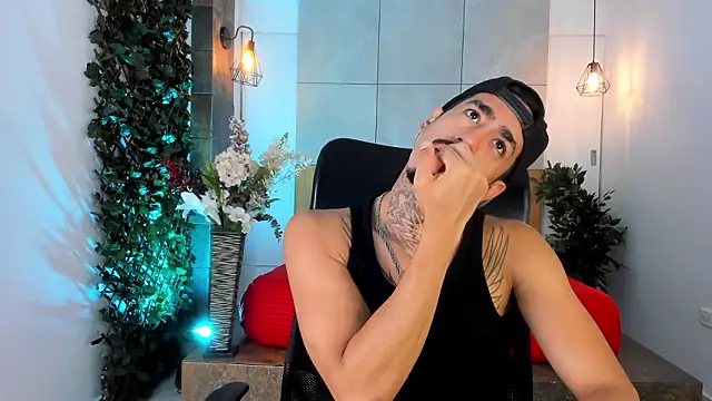 Donovan Desmond online show from March 2026 04:23:02 AM