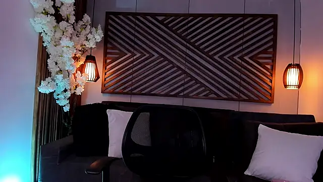 Donovan Desmond online show from March 2026 04:24:01 AM