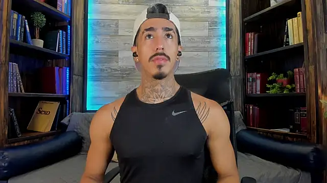 Donovan Desmond online show from September 2025 07:53:01 PM