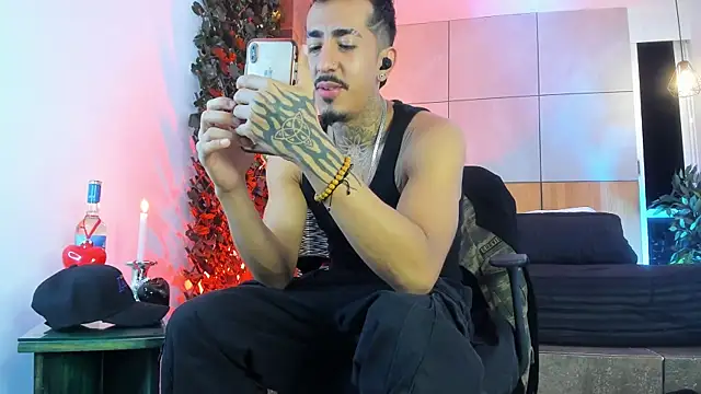 Donovan Desmond online show from February 2026 04:34:01 AM