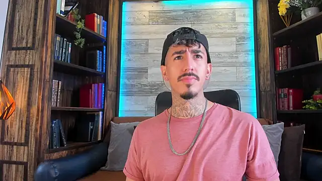 Donovan Desmond online show from November 2025 07:36:03 PM