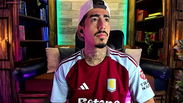 Donovan Desmond online show from February 2026 01:34:02 AM