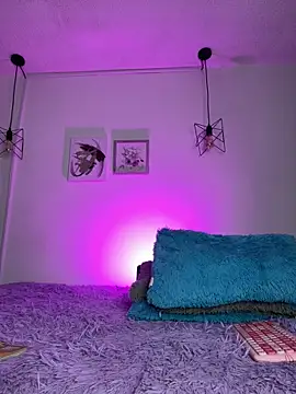 AlessiaSmith11 online show from April 2026 05:08:02 AM