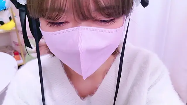 Azusa DoMybest online show from November 2025 04:16:01 AM