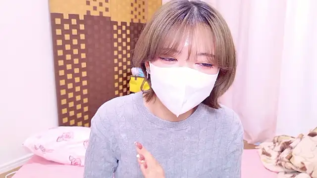 Azusa DoMybest online show from December 2025 04:57:02 AM