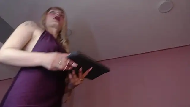 Snapshot of Camila_Russoo chatting on November 2025 07:47:02 PM Camila Russoo online show from November 2025 07:47:02 PM