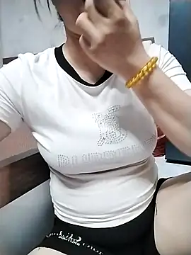 Mie rose online show from April 2026 12:12:01 AM