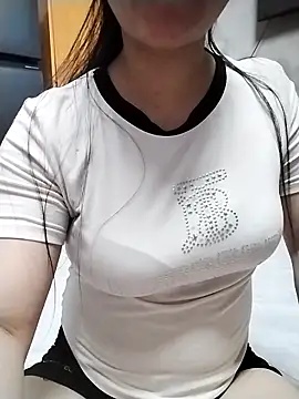 Mie rose online show from April 2026 02:32:02 PM