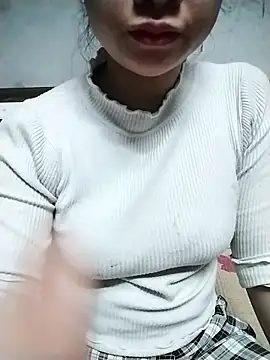 Mie rose online show from March 2026 01:52:02 PM