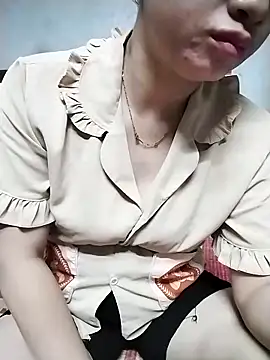 Snapshot of Mie_rose chatting on September 2025 07:04:02 AM Mie rose online show from September 2025 07:04:02 AM