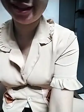 Mie rose online show from March 2026 01:12:02 PM