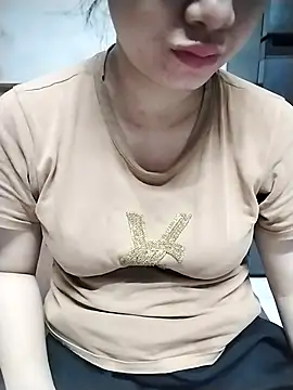 Mie rose online show from April 2026 12:58:02 PM