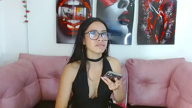 Miahotcs1 online show from March 2026 02:51:01 PM