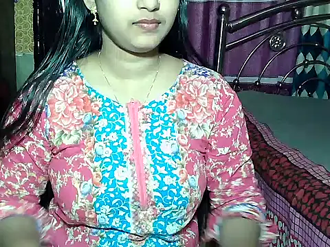 Hot-Hot online show from February 2026 04:50:01 PM